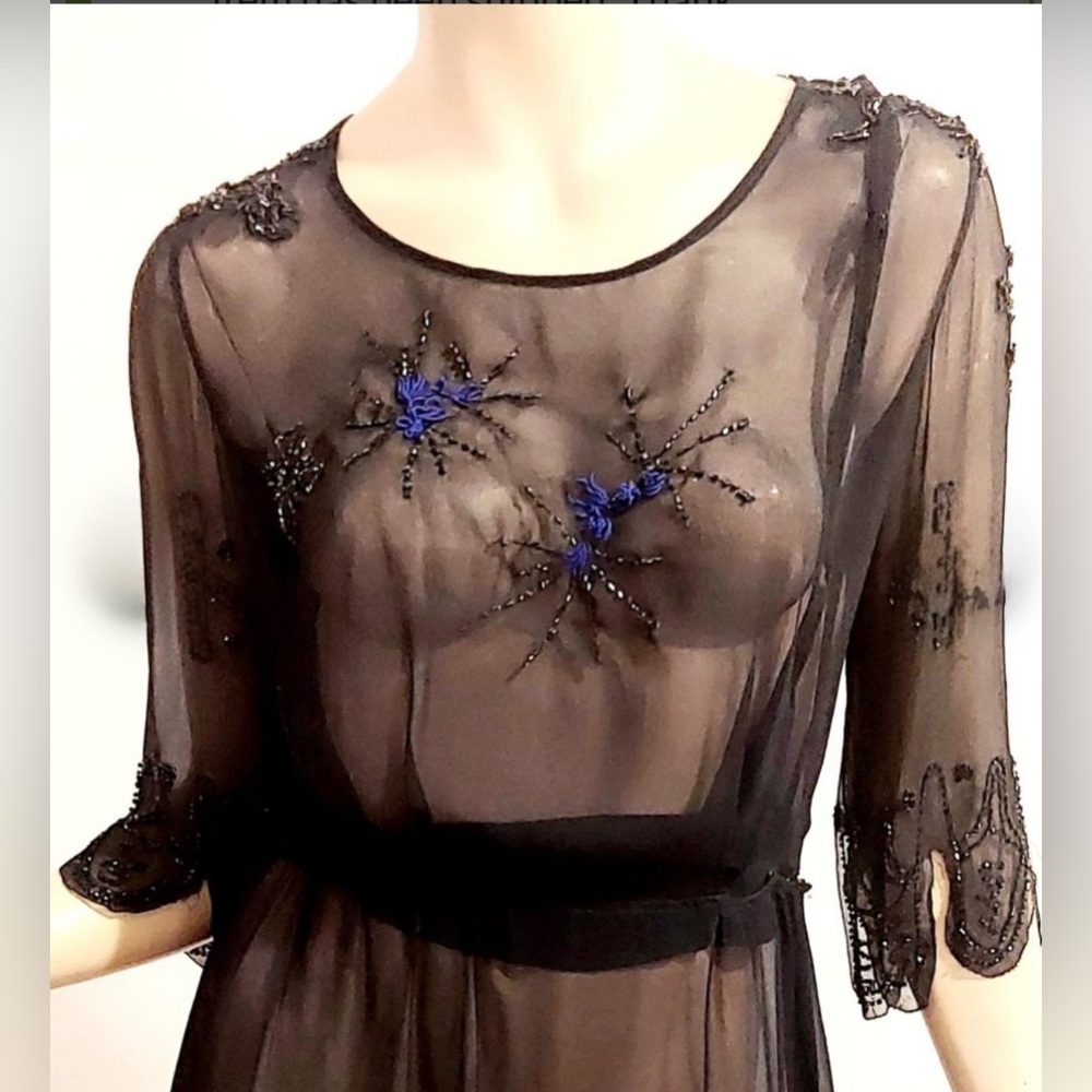 Antique Art Deco 1920s silk beaded flapper dress